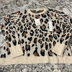 A New Day Leopard Black Tan and Cream Print Sweater Brand New Large